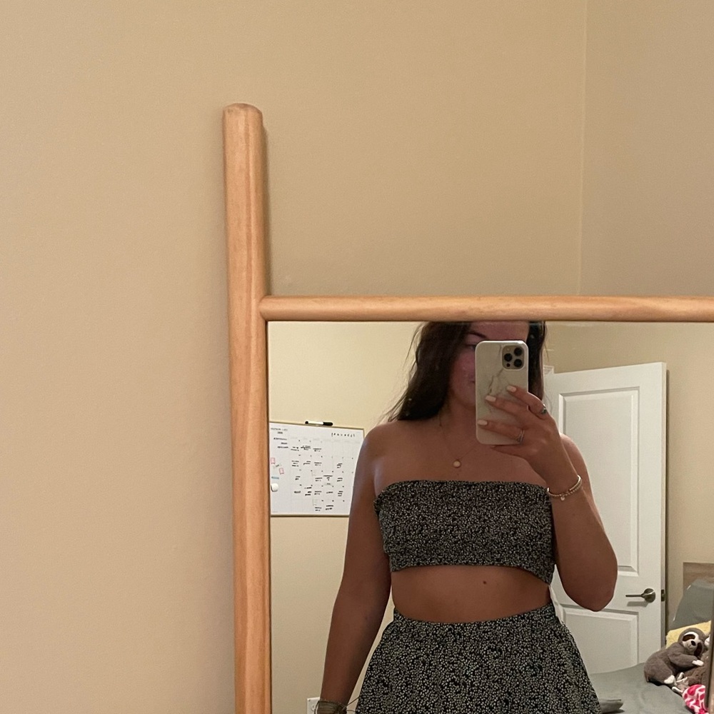 NWT Green and White Bandeau Tie Top